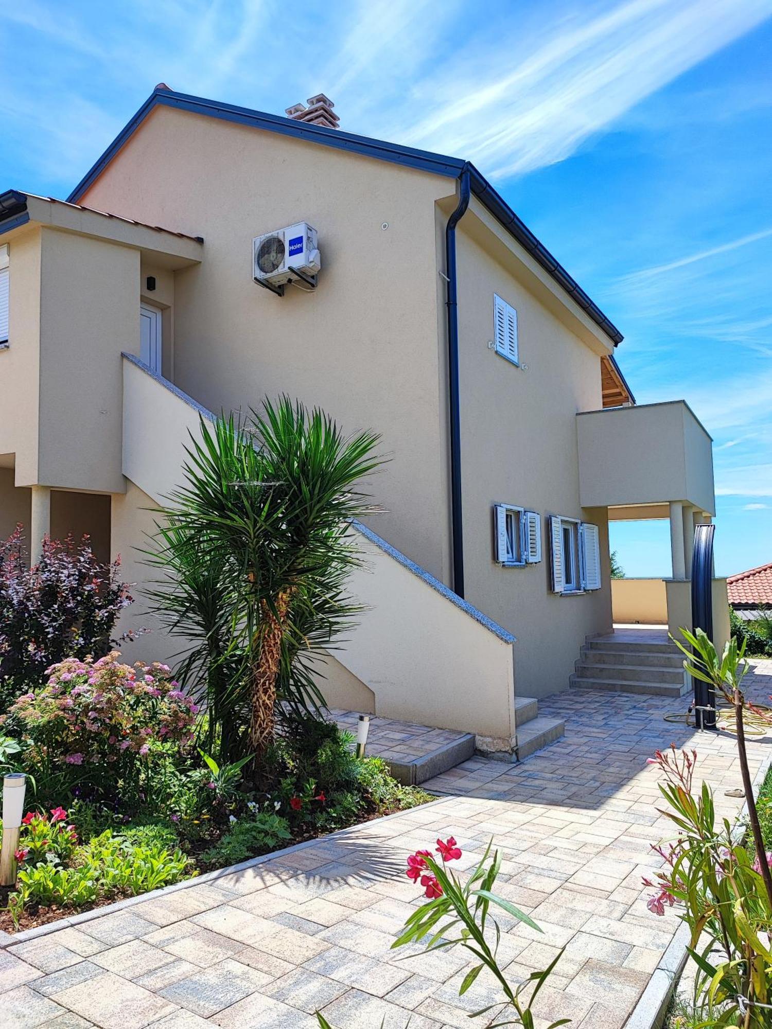 Seascape Apartment Кърк Екстериор снимка